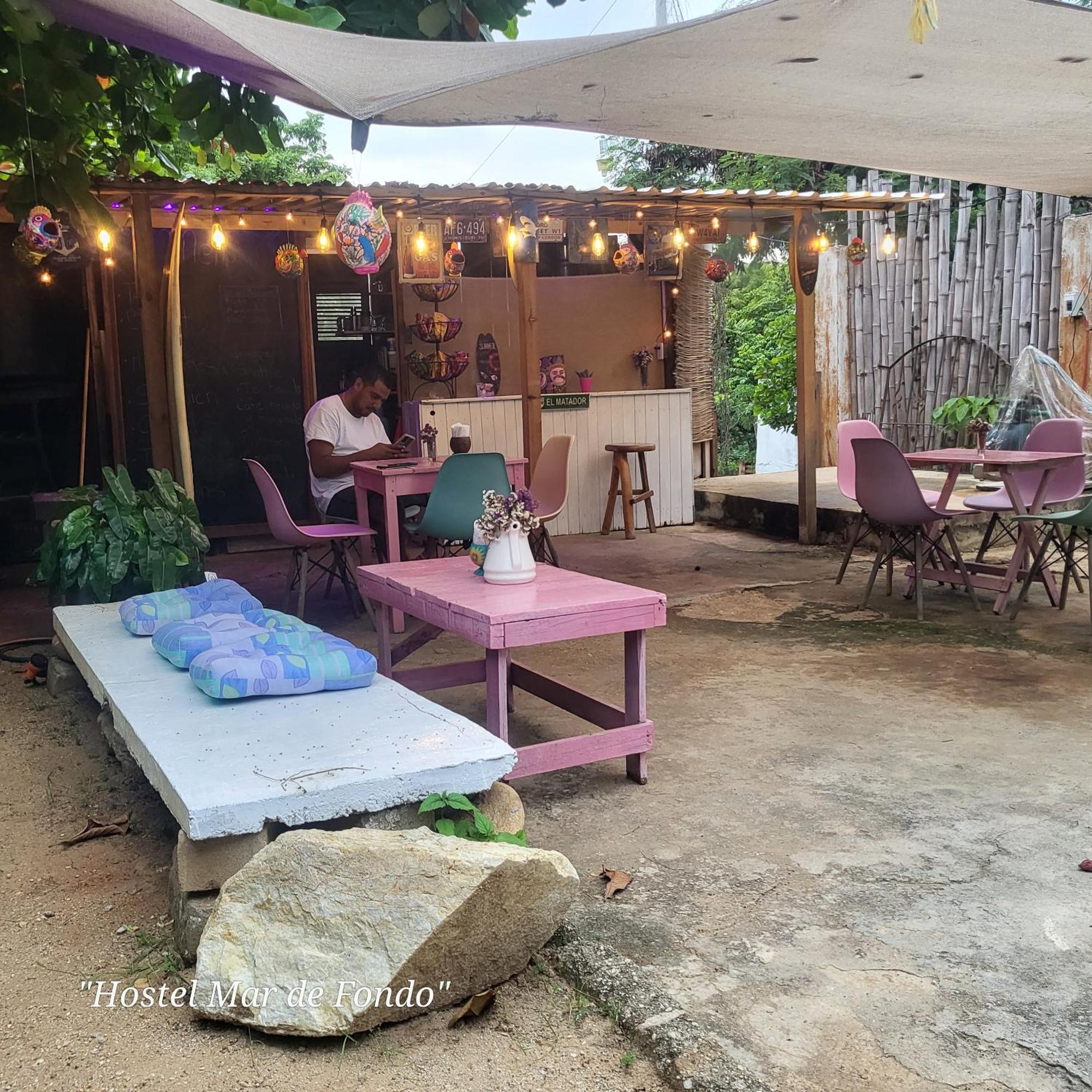 Mar De Fondo Bed and Breakfast Puerto Escondido  Buitenkant foto